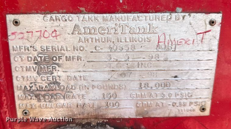 image for item ER0049 1998 Ford L8501 fuel truck