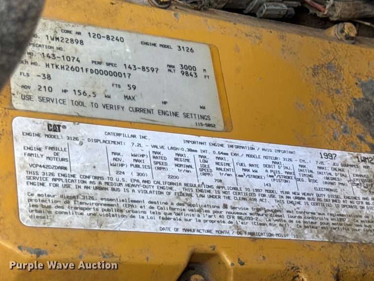 image for item ER0049 1998 Ford L8501 fuel truck