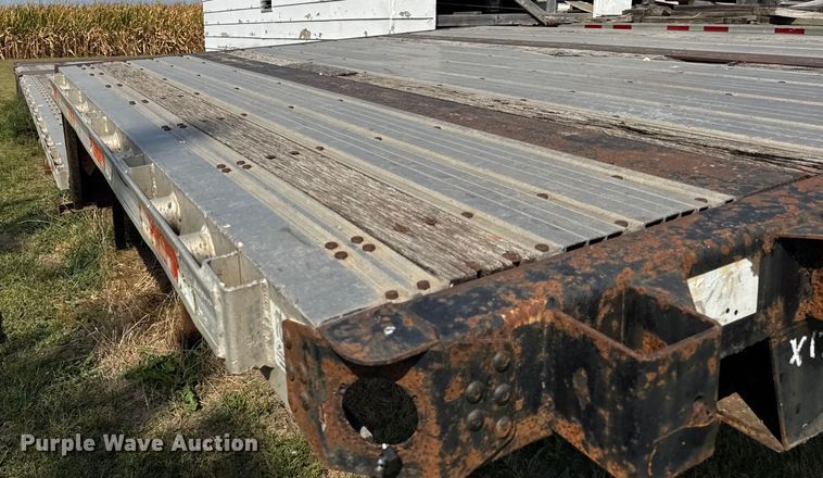 image for item ER0053 2006 Fontaine IDFT-6-804-8WSAWK drop deck trailer