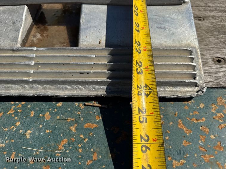 image for item ER0155 2012 Landoll 835C lowboy equipment trailer