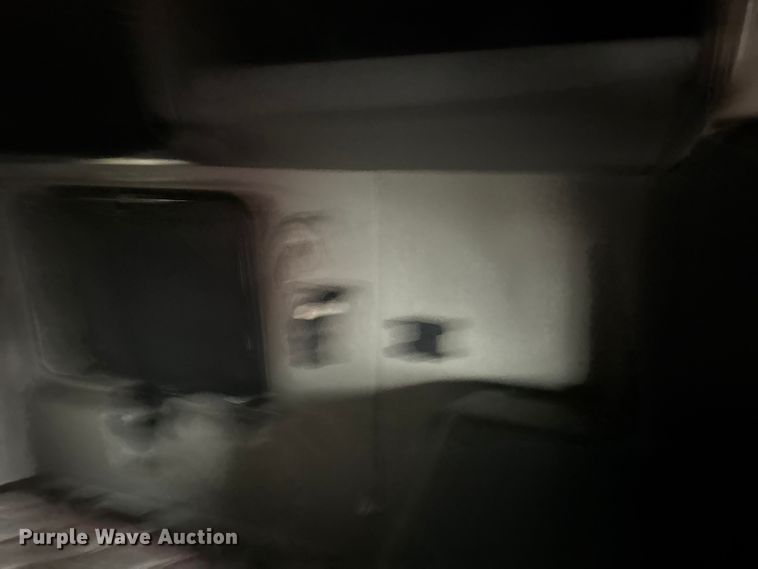 image for item ER2394 2019 International LT625 semi truck