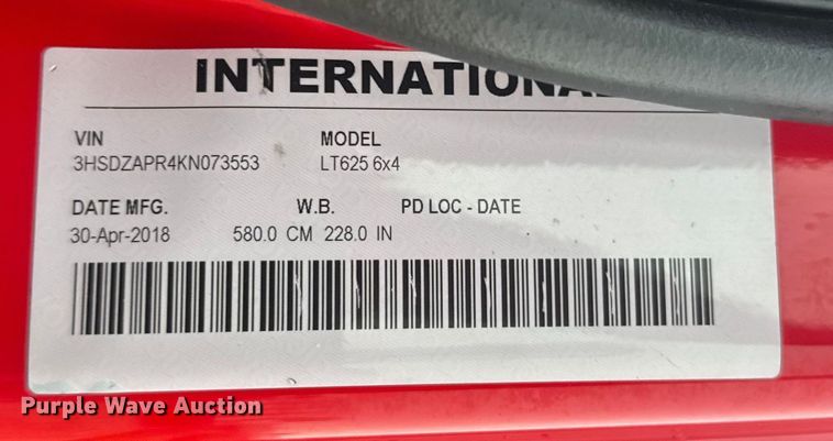 image for item ER2394 2019 International LT625 semi truck