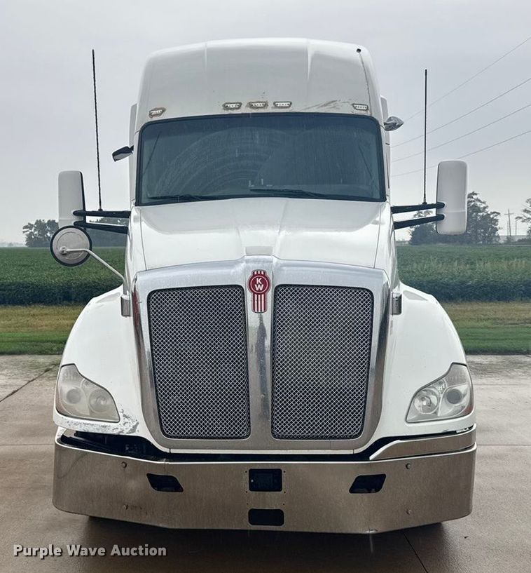 CAMIóN CAMAROTE 2015 KENWORTH