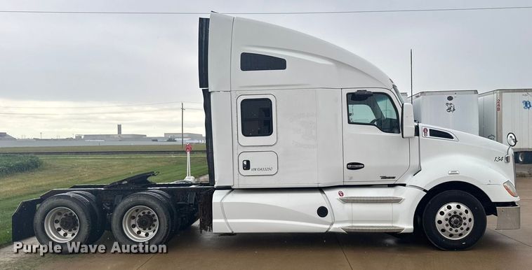 CAMIóN CAMAROTE 2015 KENWORTH