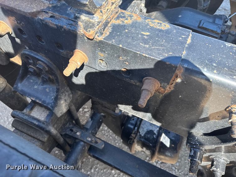 image for item ER2405 2016 Freightliner Cascadia glider kit semi truck