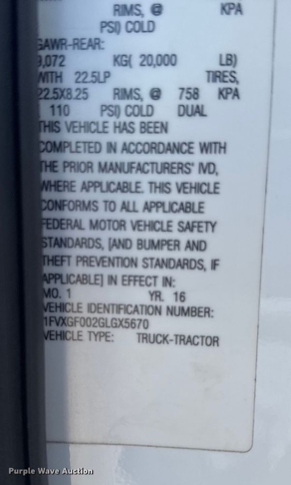 image for item ER2405 2016 Freightliner Cascadia glider kit semi truck