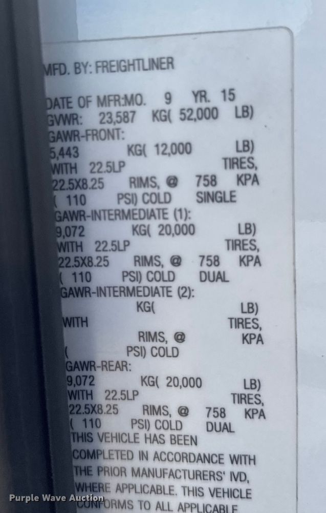 image for item ER2405 2016 Freightliner Cascadia glider kit semi truck