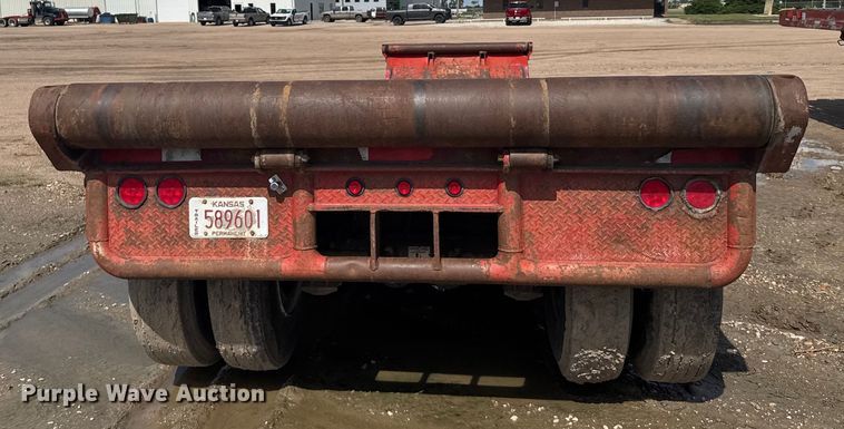 image for item ER2461 1980 Atoka 43D0L drop deck oilfield trailer