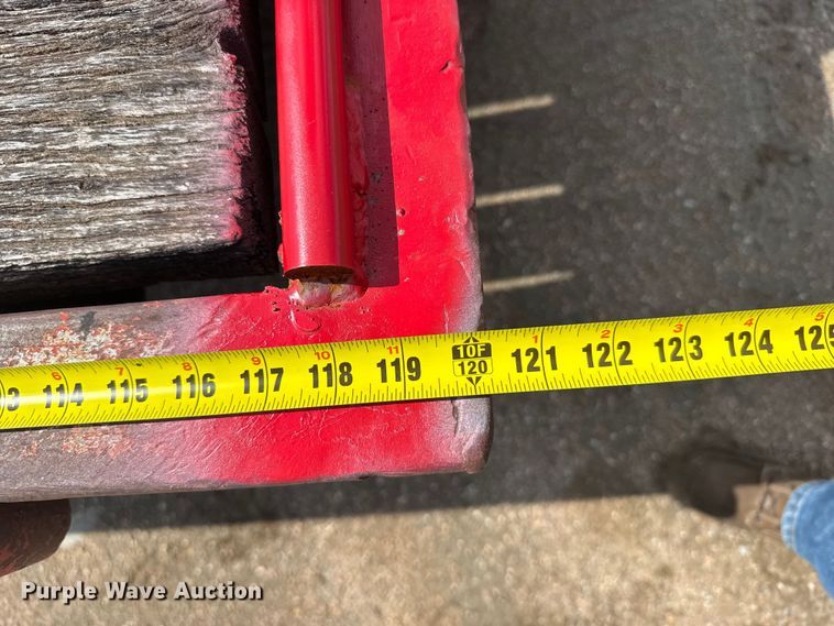 image for item ER2461 1980 Atoka 43D0L drop deck oilfield trailer