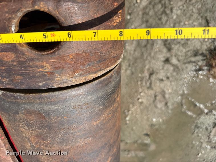 image for item ER2461 1980 Atoka 43D0L drop deck oilfield trailer