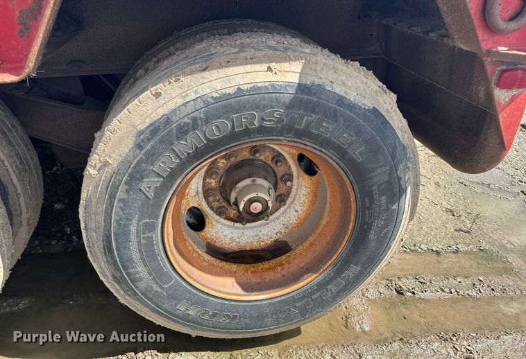 image for item ER2461 1980 Atoka 43D0L drop deck oilfield trailer