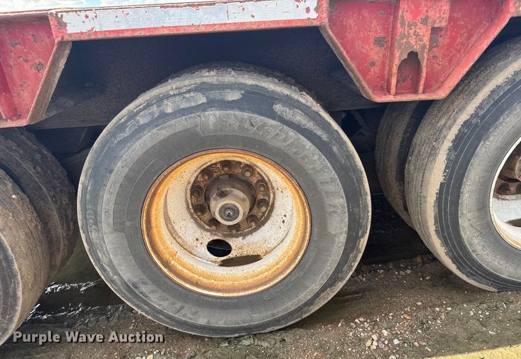 image for item ER2461 1980 Atoka 43D0L drop deck oilfield trailer