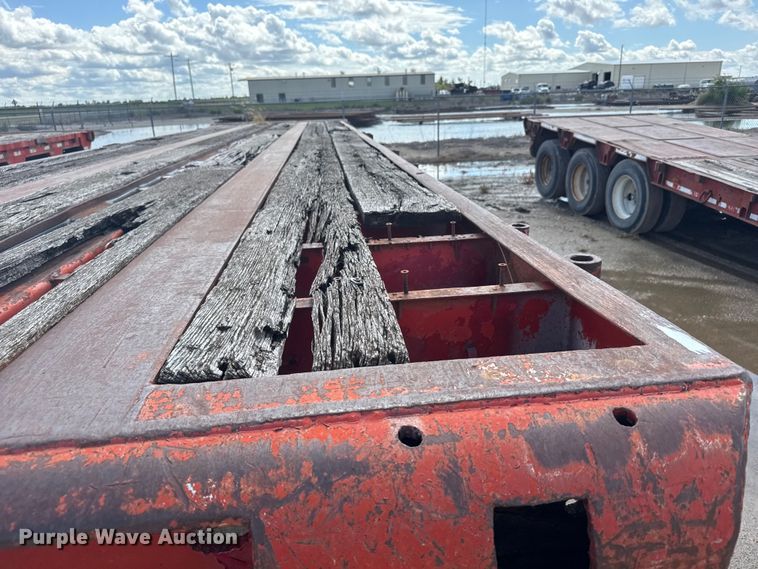 image for item ER2462 1980 Load oilfield trailer