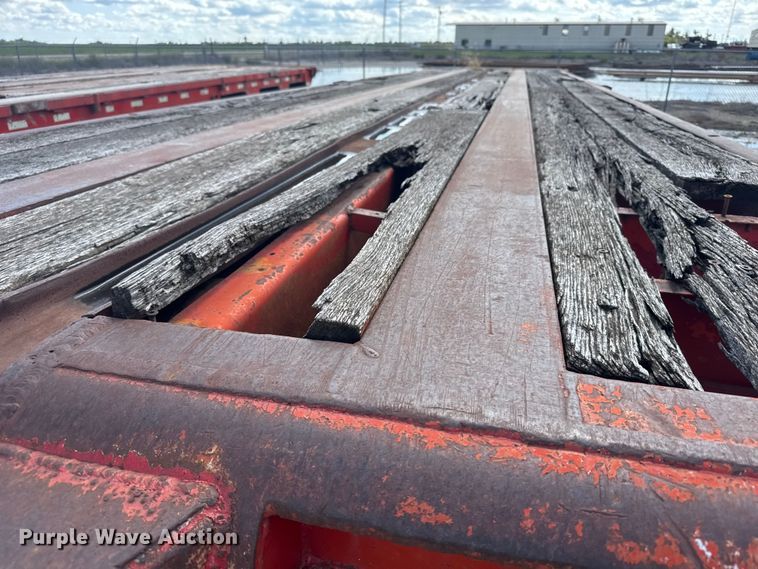 image for item ER2462 1980 Load oilfield trailer