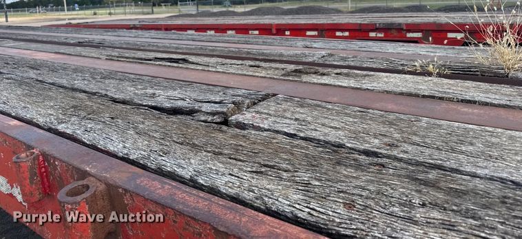 image for item ER2462 1980 Load oilfield trailer