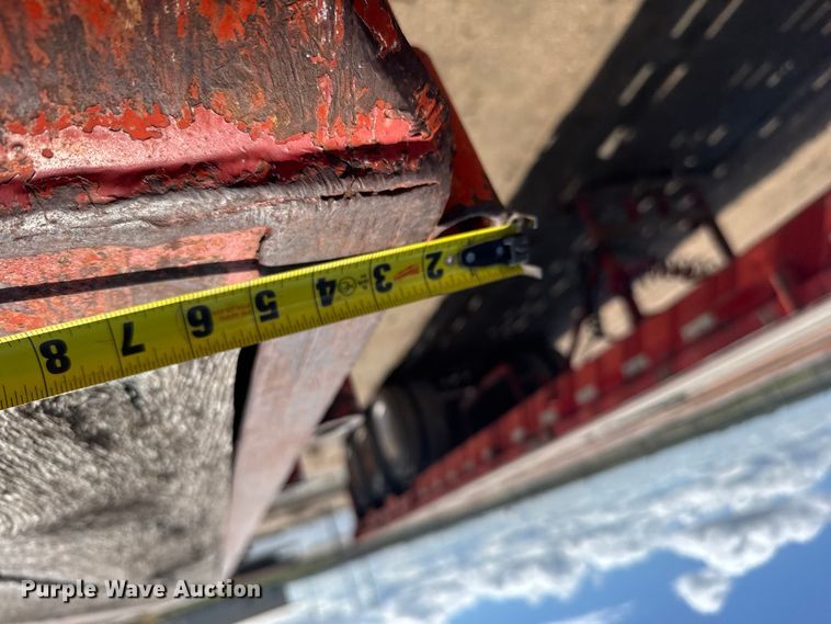 image for item ER2462 1980 Load oilfield trailer