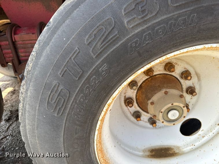 image for item ER2462 1980 Load oilfield trailer