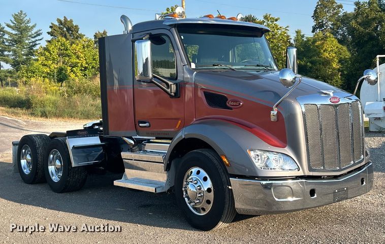 CAMIóN 2020 PETERBILT