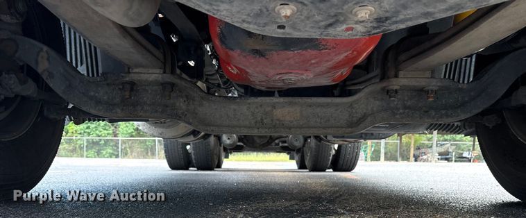 image for item ET7068 2018 Volvo VN semi truck