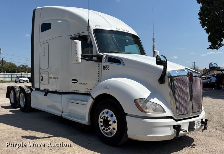 CAMIóN CAMAROTE 2019 KENWORTH