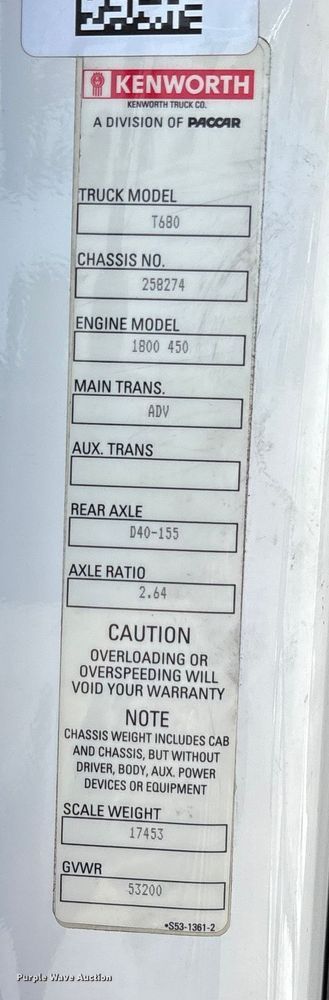 image for item ET7072 2019 Kenworth T680 semi truck