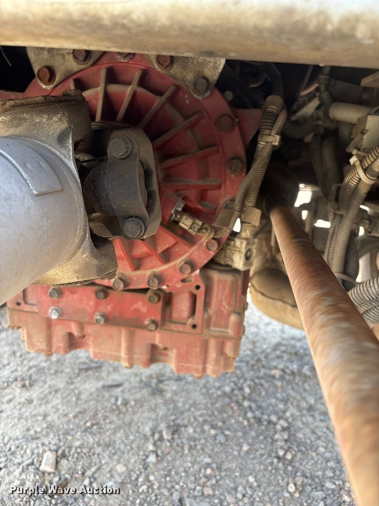 image for item ET8535 2015 Kenworth T370 truck cab and chassis