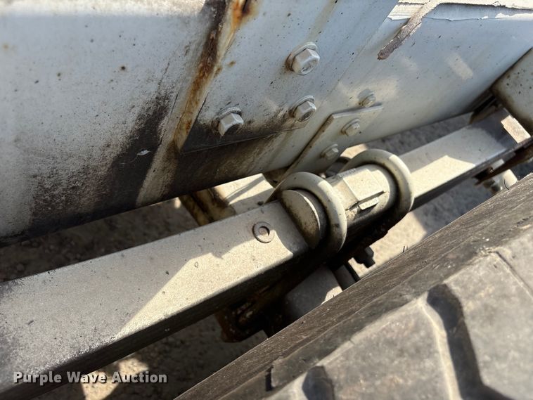 image for item ET8535 2015 Kenworth T370 truck cab and chassis