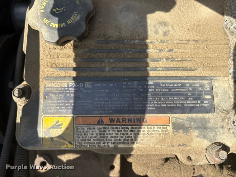 image for item ET8535 2015 Kenworth T370 truck cab and chassis