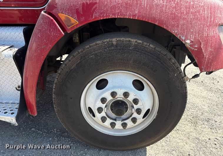 image for item ET8535 2015 Kenworth T370 truck cab and chassis