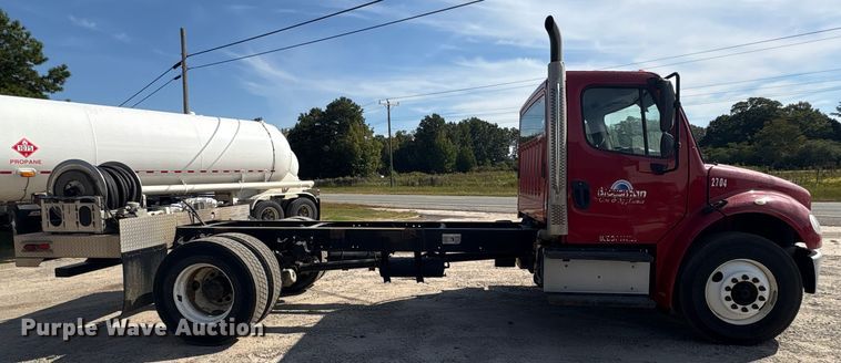 CAMIóN CHASIS 2015 FREIGHTLINER M2