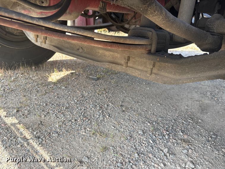 image for item ET8536 2015 Freightliner M2 truck cab and chassis