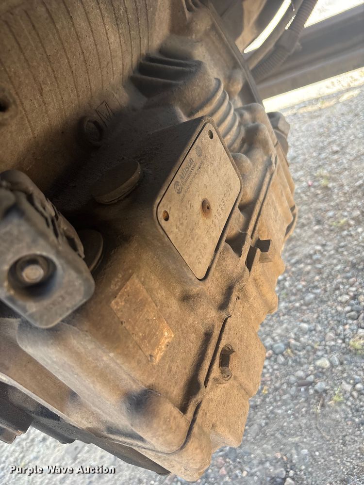 image for item ET8536 2015 Freightliner M2 truck cab and chassis