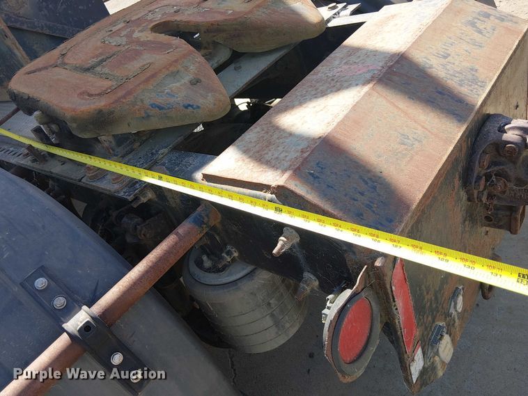 image for item EU2511 2011 International 8600 SBA semi truck