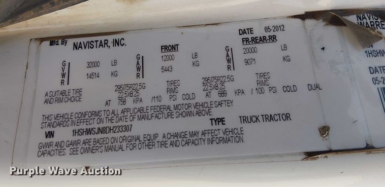 image for item EU2512 2013 International 8600 SBA semi truck