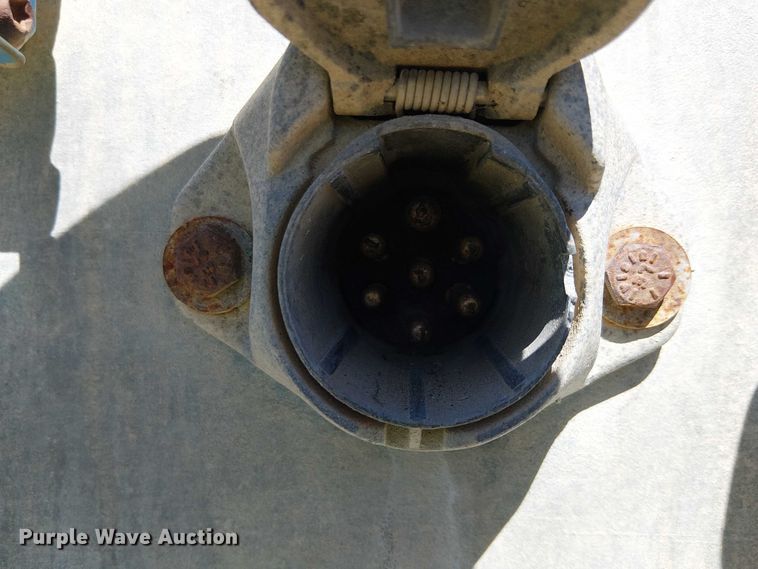 image for item EU2531 2014 Vantage Trailers pneumatic dry bulk trailer