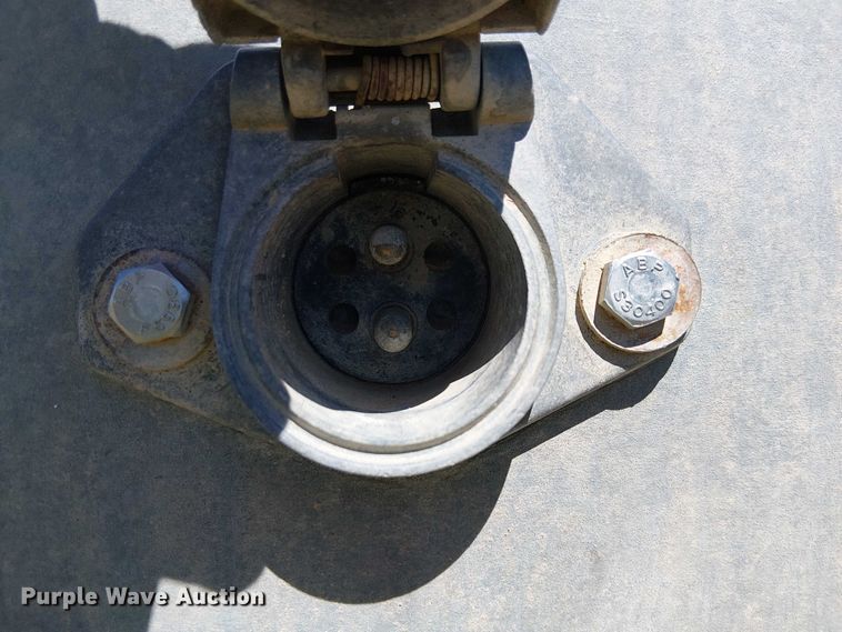 image for item EU2531 2014 Vantage Trailers pneumatic dry bulk trailer