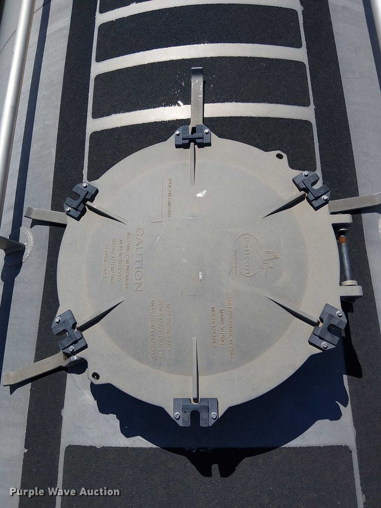 image for item EU2531 2014 Vantage Trailers pneumatic dry bulk trailer