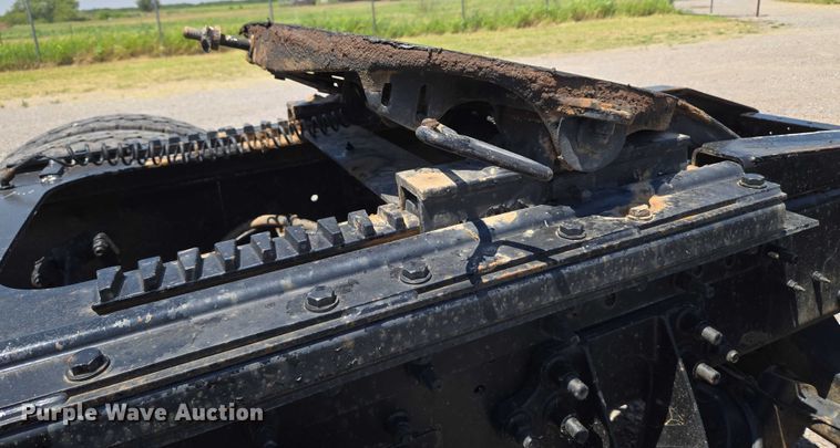 image for item EU3542 2007 International 9400i semi truck