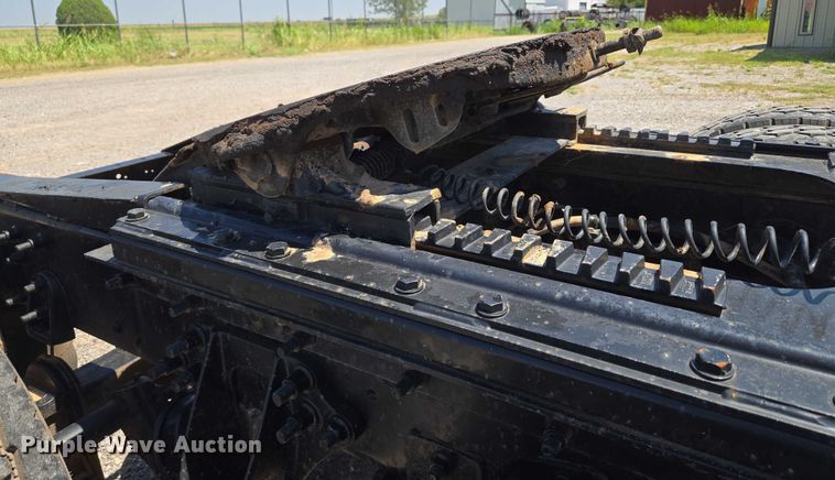 image for item EU3542 2007 International 9400i semi truck