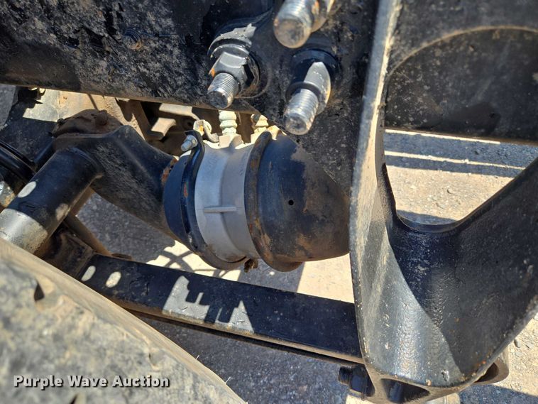 image for item EU3542 2007 International 9400i semi truck