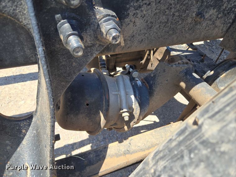 image for item EU3542 2007 International 9400i semi truck