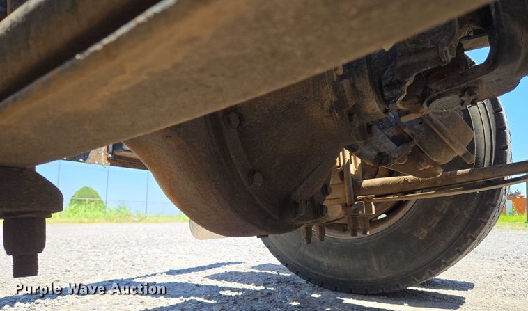 image for item EU3542 2007 International 9400i semi truck