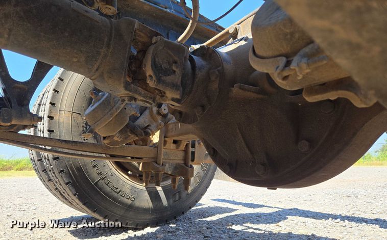 image for item EU3542 2007 International 9400i semi truck