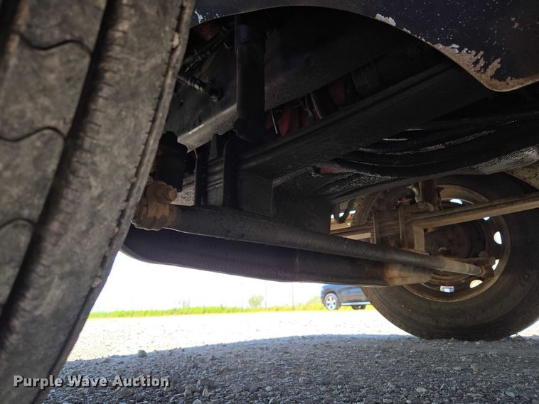 image for item EU3542 2007 International 9400i semi truck