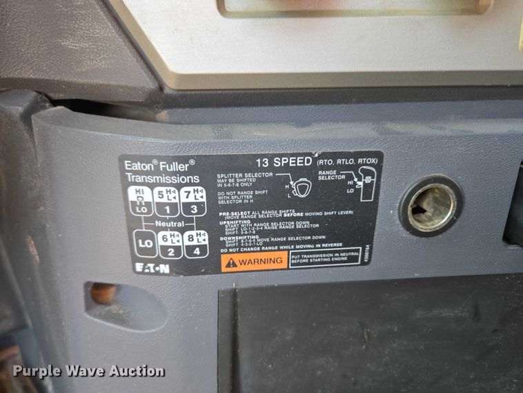 image for item EU3751 2012 Mack CXU semi truck