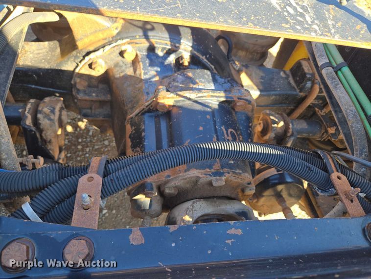 image for item EU3752 2000 Freightliner MB70 semi truck