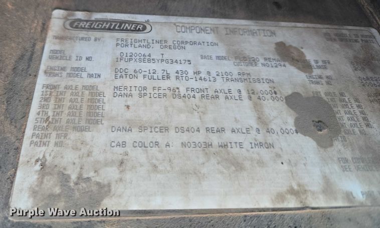 image for item EU3752 2000 Freightliner MB70 semi truck