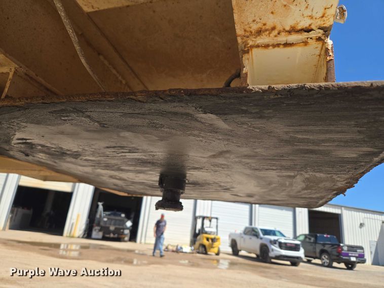 image for item EU3753 2018 Armor Lite SBC-40 bottom dump trailer