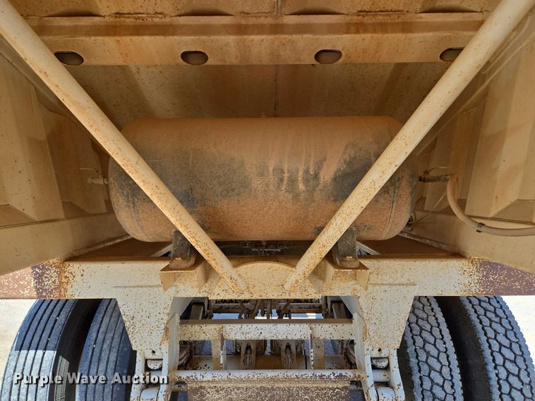 image for item EU3753 2018 Armor Lite SBC-40 bottom dump trailer