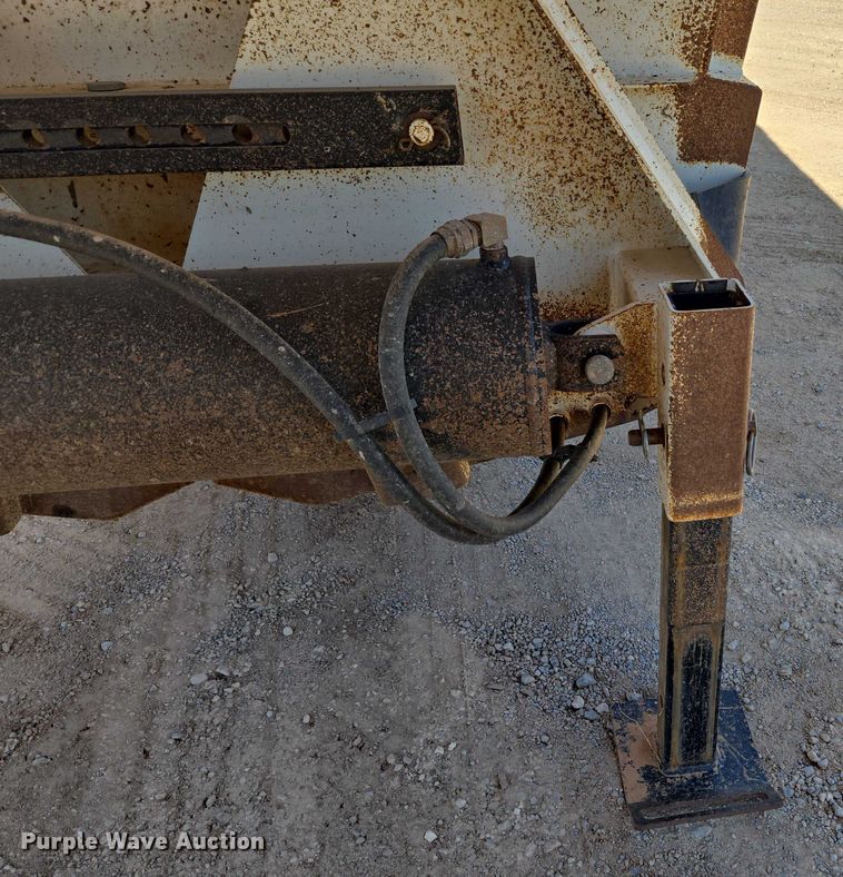 image for item EU3753 2018 Armor Lite SBC-40 bottom dump trailer